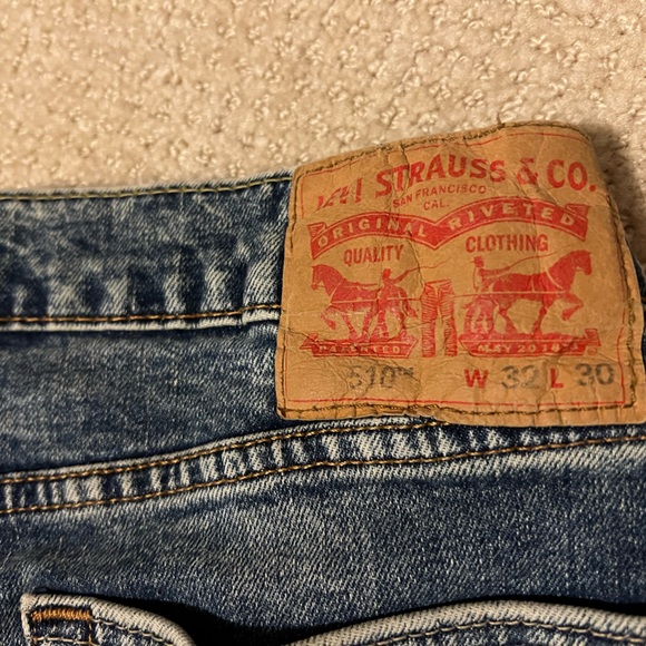 Levi Jeans - Picture 3 of 3